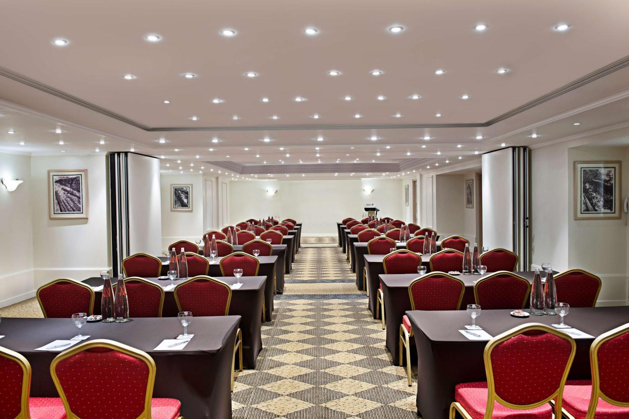 فندق راديسون بلو مارتينيز بيروت المظهر الخارجي الصورة The ballroom